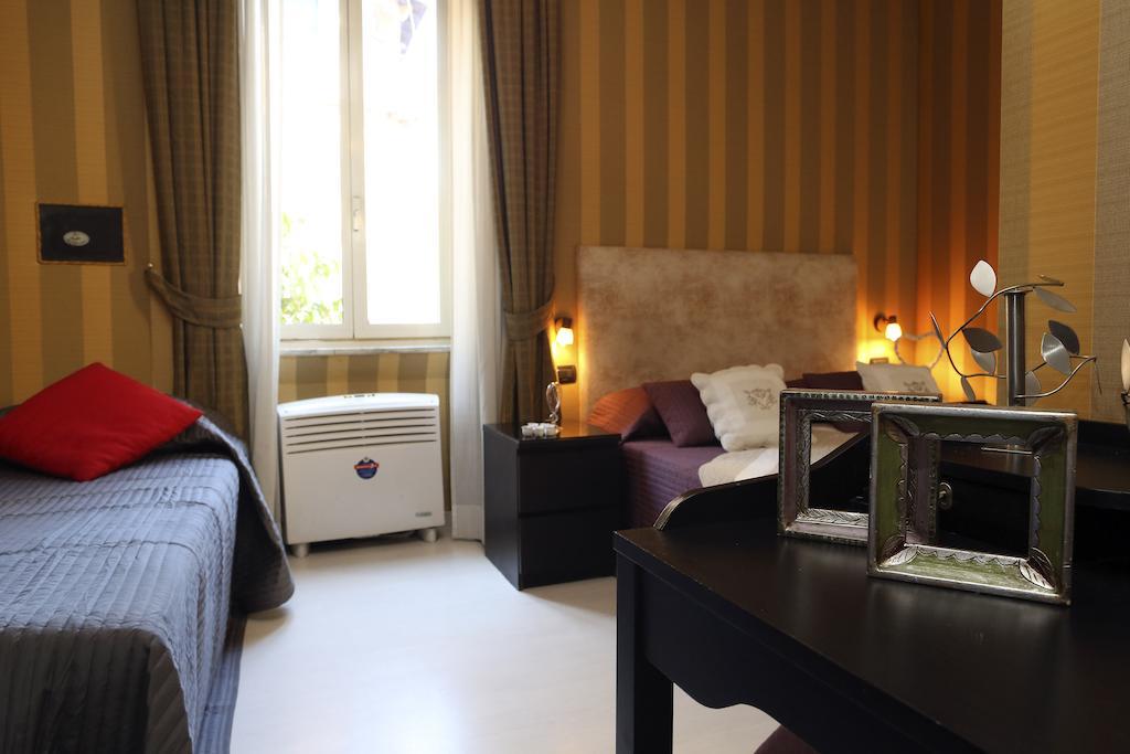 Caracciolo Guest House Roma Esterno foto